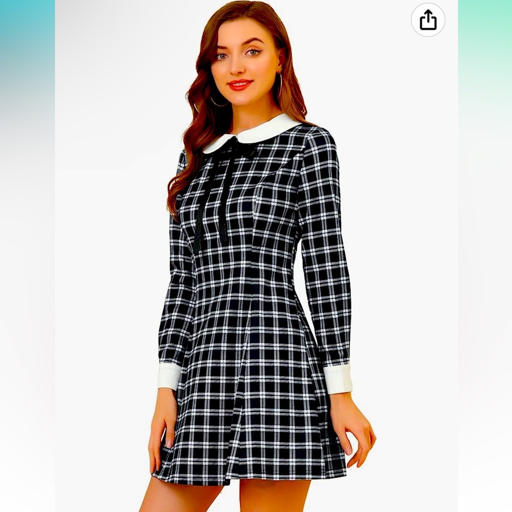 Plaid dress. 🏁🖤